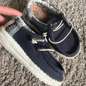 Navy blue hey dudes . Toddler size 7